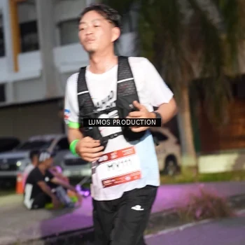 Runner Photo 7989859