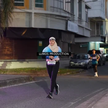 Runner Photo 7989889