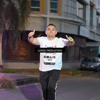 Runner Photo 7990043