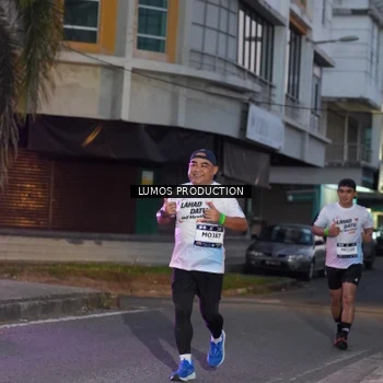 Runner Photo 7990044