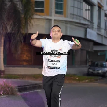 Runner Photo 7990045