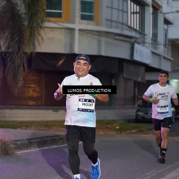 Runner Photo 7990054