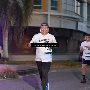 Runner Photo 7990061