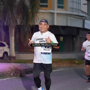 Runner Photo 7990064