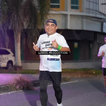 Runner Photo 7990069