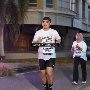 Runner Photo 7990082