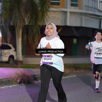 Runner Photo 7990087