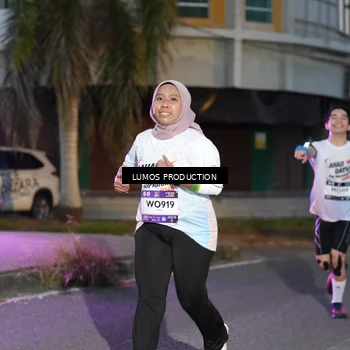 Runner Photo 7990088