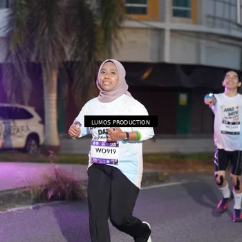 Runner Photo 7990093
