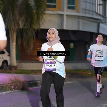 Runner Photo 7990094