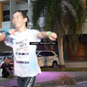 Runner Photo 7990123