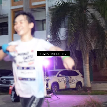Runner Photo 7990136