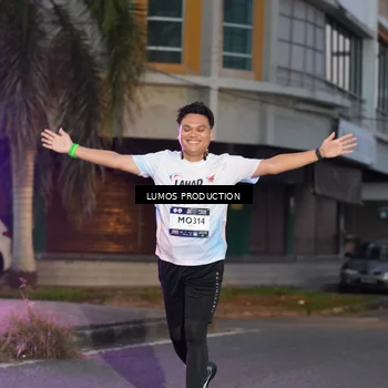 Runner Photo 7990146