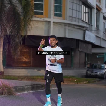 Runner Photo 7990162
