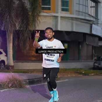 Runner Photo 7990171