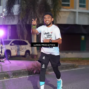 Runner Photo 7990182