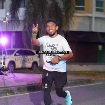Runner Photo 7990187