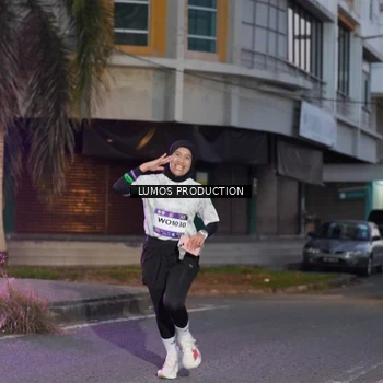 Runner Photo 7990196