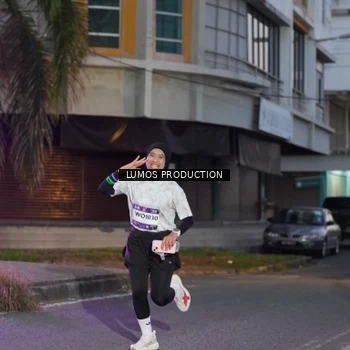 Runner Photo 7990199