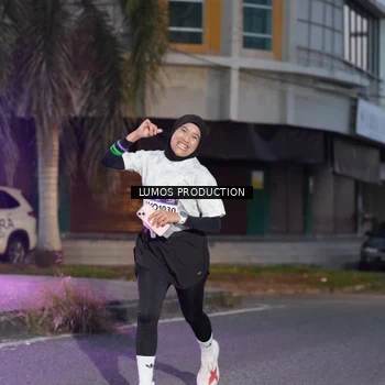 Runner Photo 7990202