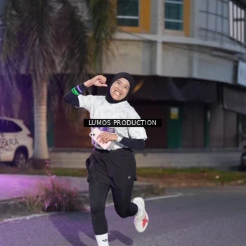 Runner Photo 7990209