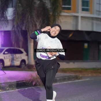 Runner Photo 7990211
