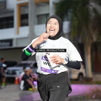 Runner Photo 7990227