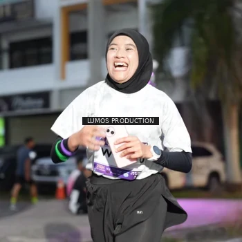 Runner Photo 7990229
