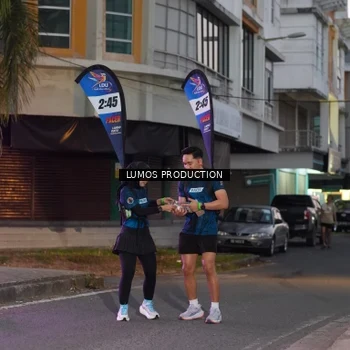 Runner Photo 7990237