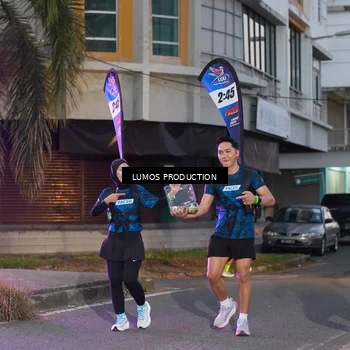 Runner Photo 7990242