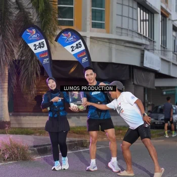 Runner Photo 7990247