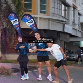 Runner Photo 7990255