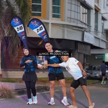 Runner Photo 7990258