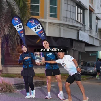 Runner Photo 7990261