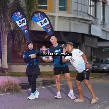 Runner Photo 7990272