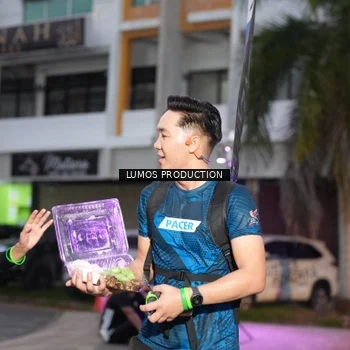 Runner Photo 7990297