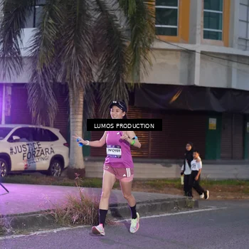 Runner Photo 7990299