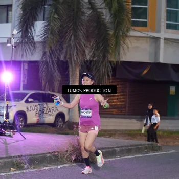 Runner Photo 7990308