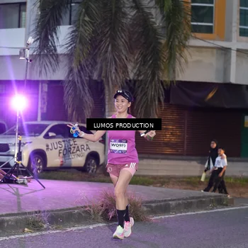 Runner Photo 7990311