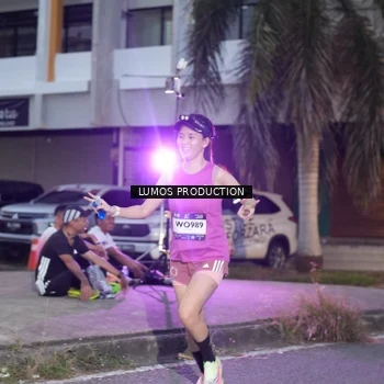 Runner Photo 7990331