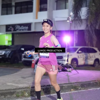 Runner Photo 7990338