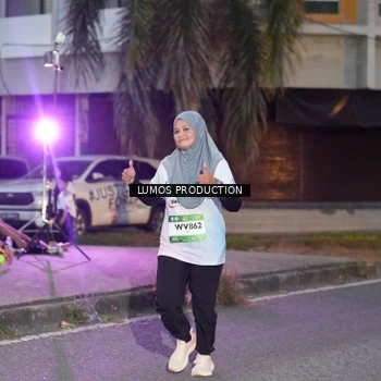Runner Photo 7990357