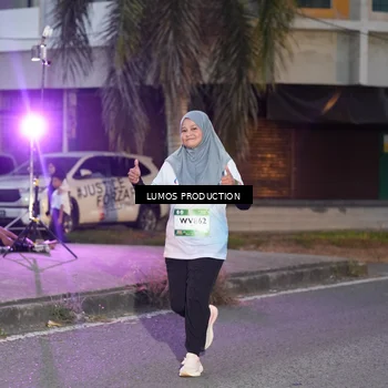 Runner Photo 7990358