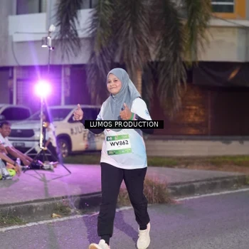Runner Photo 7990364