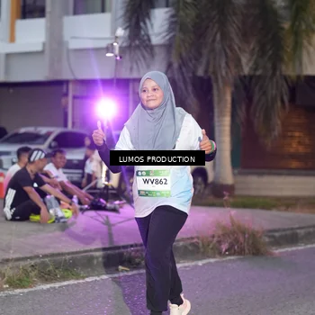 Runner Photo 7990370