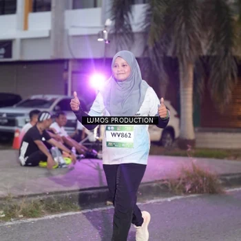 Runner Photo 7990372