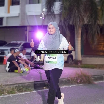 Runner Photo 7990373