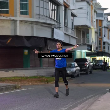 Runner Photo 7990380