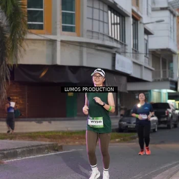 Runner Photo 7990450