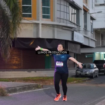 Runner Photo 7990469